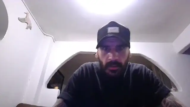 kaiser679_'s Live XXX Chat