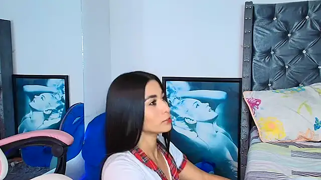 Chat +18 de GraceWallace_ ao vivo