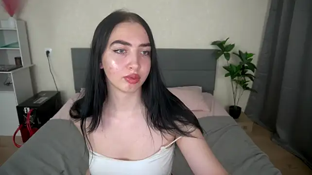 Онлайн чат XXX WildKittenX_