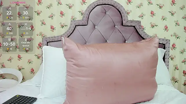 ariana_moon00's Live XXX Chat