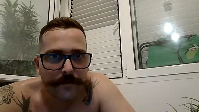 Chat XXX ao vivo de yanick931