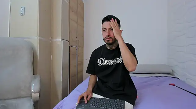 StevenAndLaura 라이브 XXX 채팅