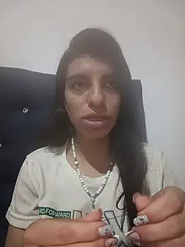 Онлайн чат XXX Ariell_Kieran