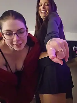 LilyOrion Chat XXX in diretta