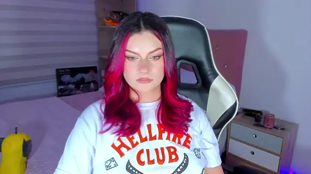 Онлайн чат XXX OphelianaRose33