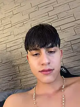 Chat XXX ao vivo de Lander_Cruz