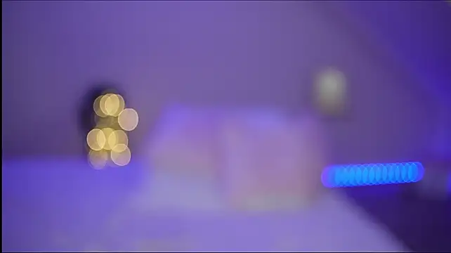 Chat +18 de hotmilfbitch ao vivo