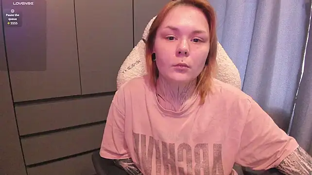Онлайн чат XXX sophia_lix