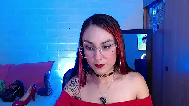 Amy66 - Striptease + Cum