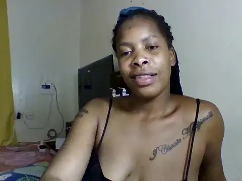camila_lorah's Live XXX Chat