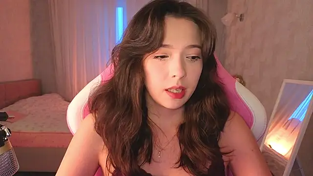yuna_sunshy's Live XXX Chat