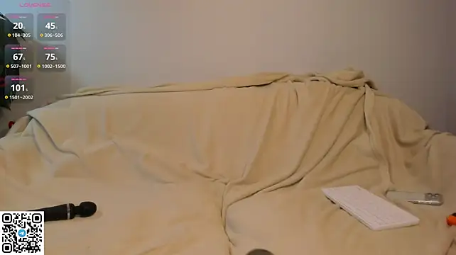 Iris_barnes - tease with my Bobbs