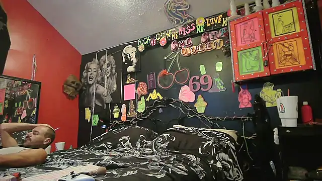 Chat XXX ao vivo de DaddyAndSplashQueen