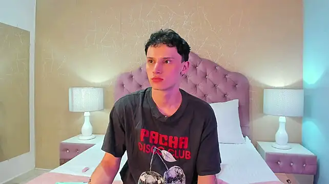 LephyStar live XXX chat