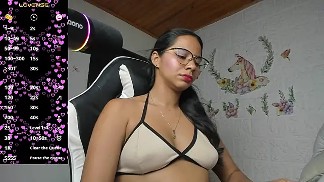 alisson_hoffman05 Live XXX Chat