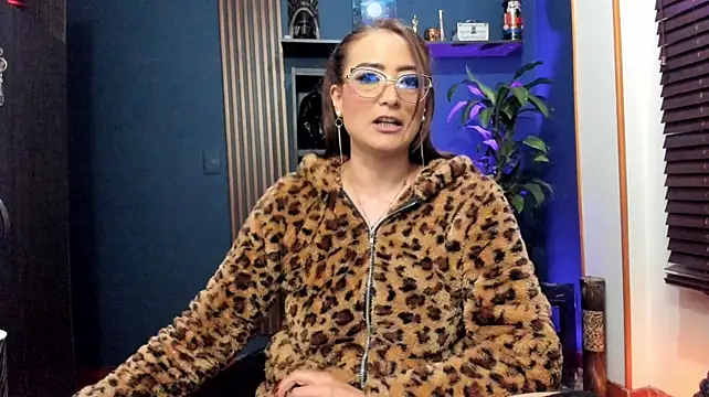 Chat +18 de AdeleMourfg ao vivo