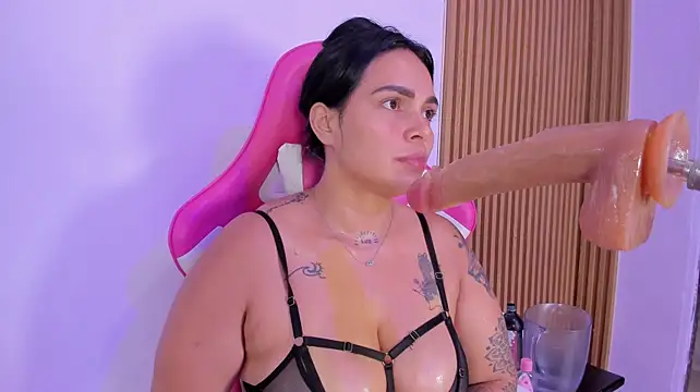 miathonson769's Live XXX Chat