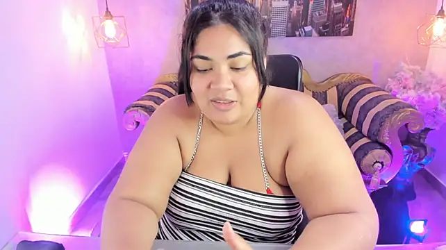 Sara_clk - flash tits