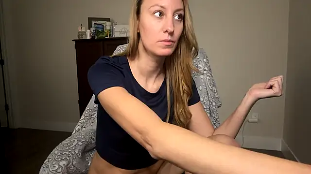 Anne-Laurent Adlı Modelin Canlı XXX Sohbeti