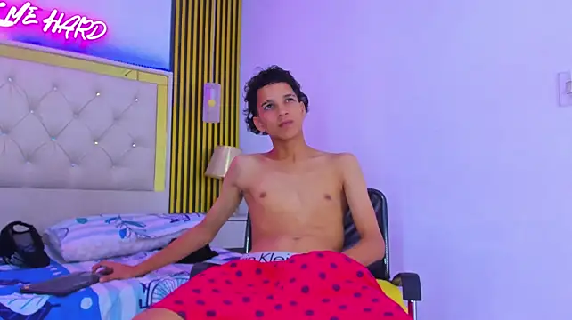 JustinSecretn Live XXX chat