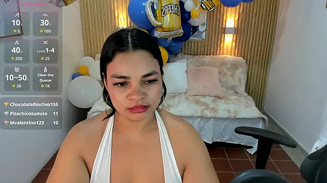Cloe_35's Live XXX Chat