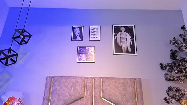 Онлайн чат XXX Anyconnor