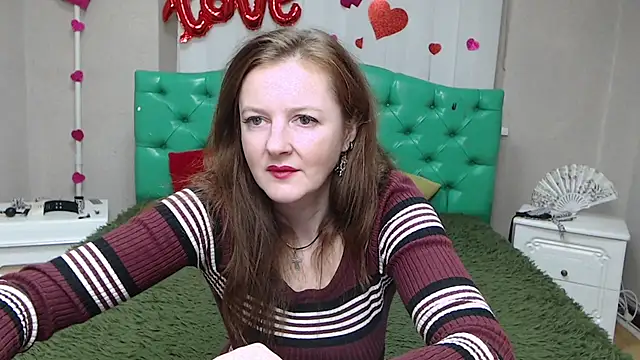 MeganPirs élő XXX-chatje