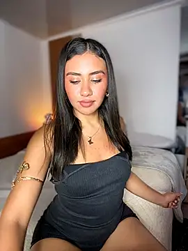 XXX chat uživo modela Soy_Daniela