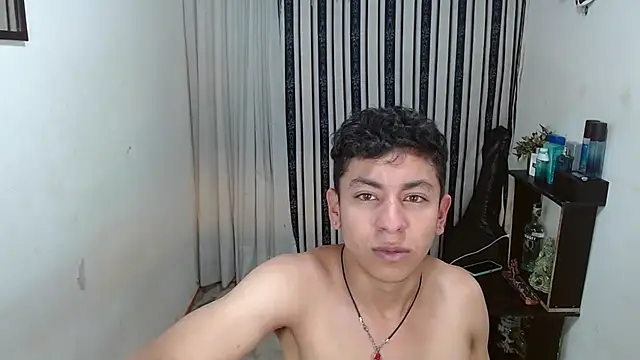 ANKENTH live XXX chat
