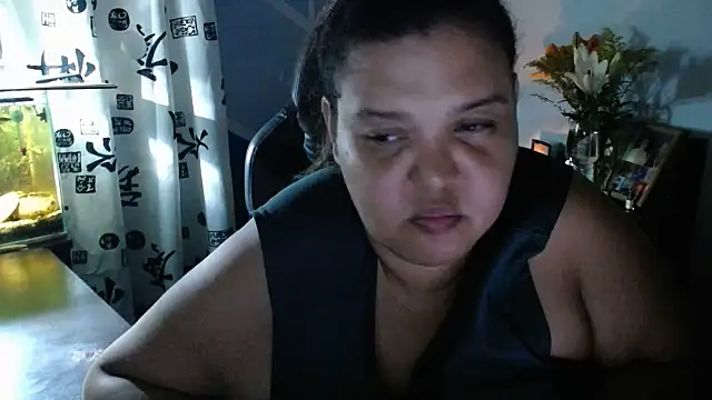 Sherlynn01's Live XXX Chat
