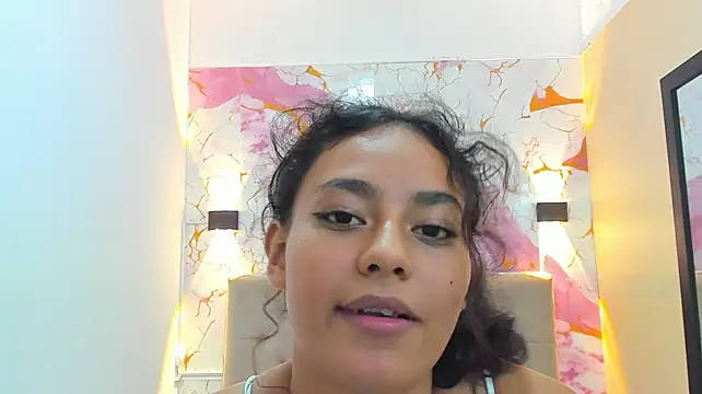 Saritacortes69 - squirt in your face