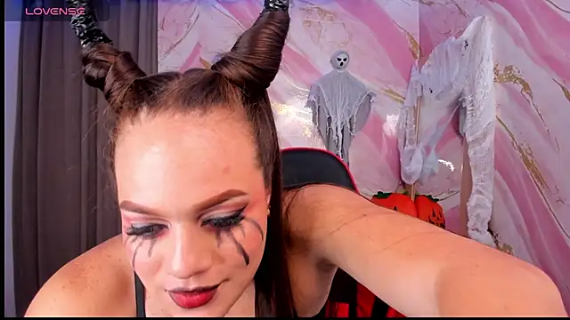 XXX chat uživo modela Baby_Asshley