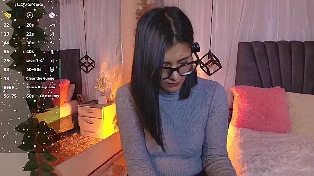 Онлайн чат XXX miaoconell
