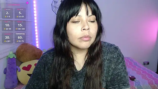 Онлайн чат XXX EllieMoonX