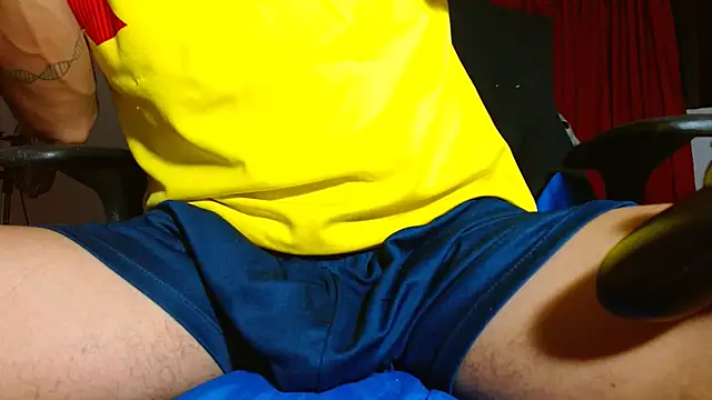 skinny23cmn Live XXX chat