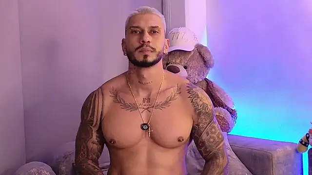 Seth_Vegaa élő XXX-chatje