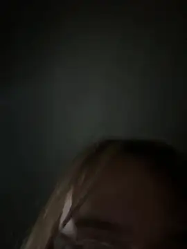 AdeLuna - Show boobs