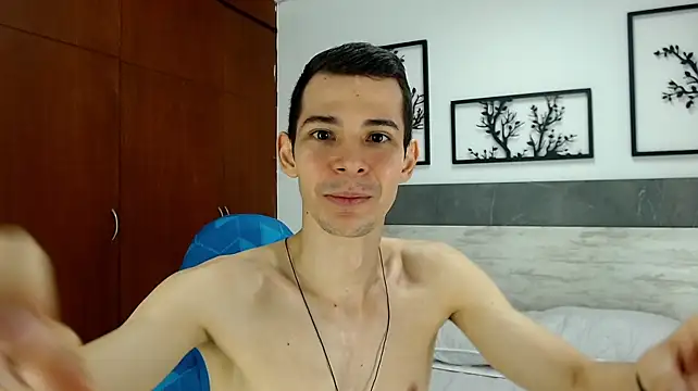 Chat +18 de Brandon_Wolf ao vivo