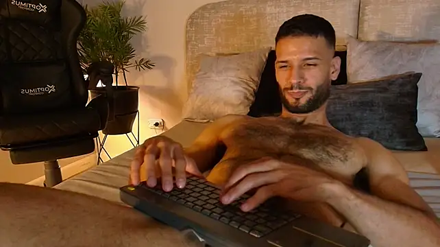 Jacob_Benelli's Live XXX Chat