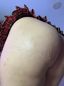 XXX chat uživo modela Bella01_