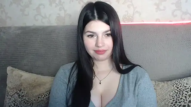 Онлайн чат XXX KisaModel