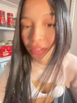 Онлайн чат XXX MilaPink_