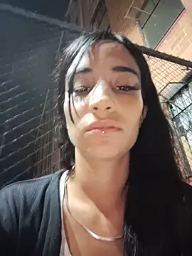 Chat +18 de karolyne_babee ao vivo
