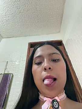 littlee_Lucy 现场XXX聊天