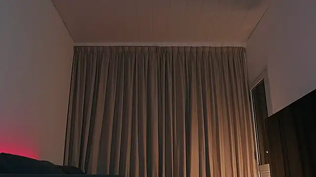 Alison_Miller9 - FINGERING PUSSY