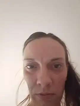 squirtqueenwus' Live XXX Chat