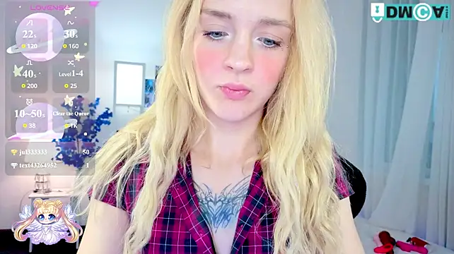 Aliceglass__ live XXX chat