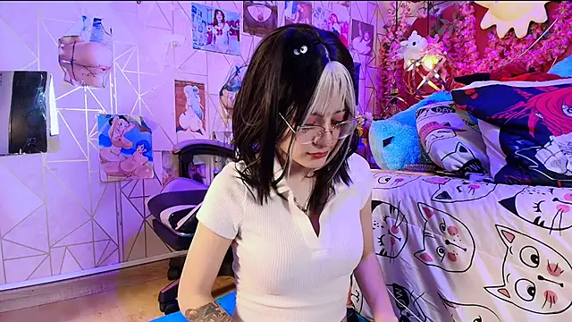 Alicebenett - BIG DILDO ANAL 40 CM