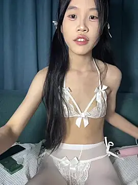 Cyyxsb922 - 道具插三分鐘Insert the props for three minutes