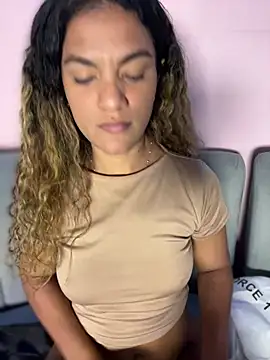 AngelPinkk_'s Live XXX Chat